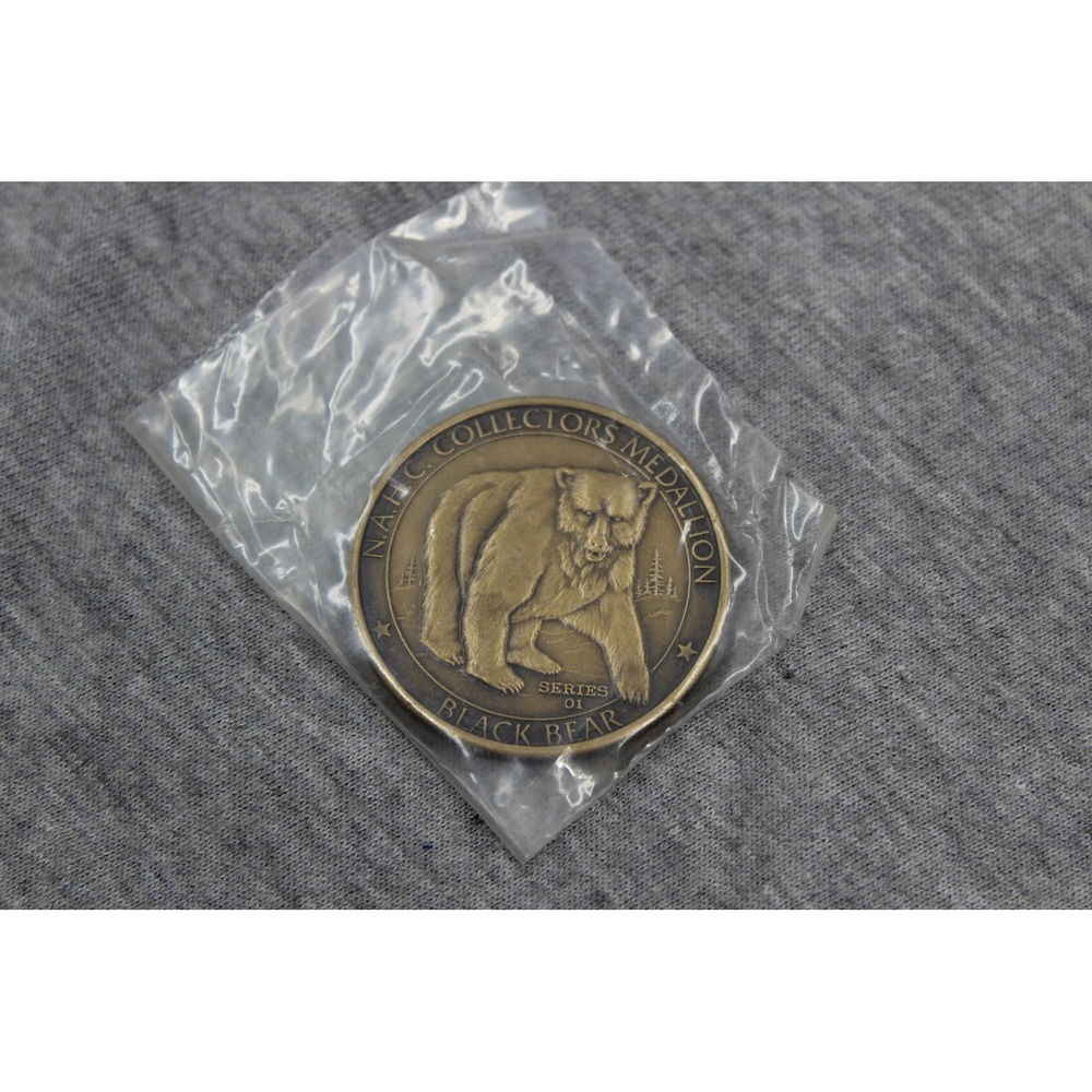 North American Hunting Club Medallion Set Brown Big Game Collector's Series 6pc - Picture 8 of 16